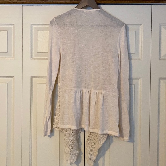 Hazel Lace Cardigan - Picture 4 of 4